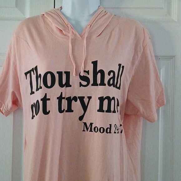 On Fire Though Shall Not Try Me Mood 24:7 lightweight hooded tunic  Sz 1X NWOT - Picture 3 of 5